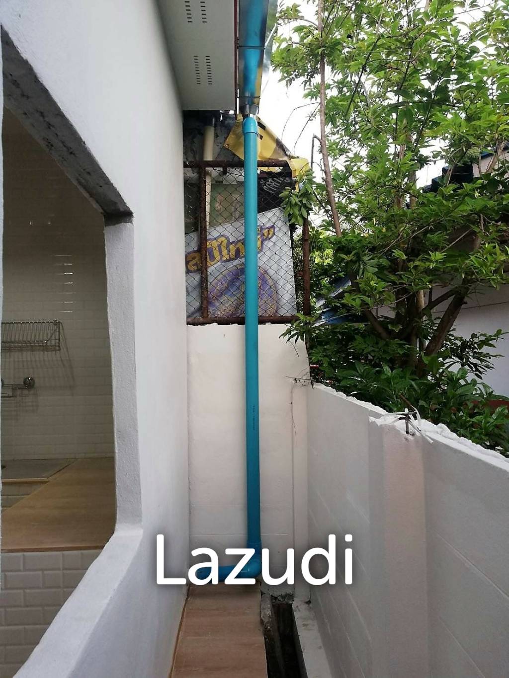 FOR SALE - fully renovated townhouse, only 1.45 m THB