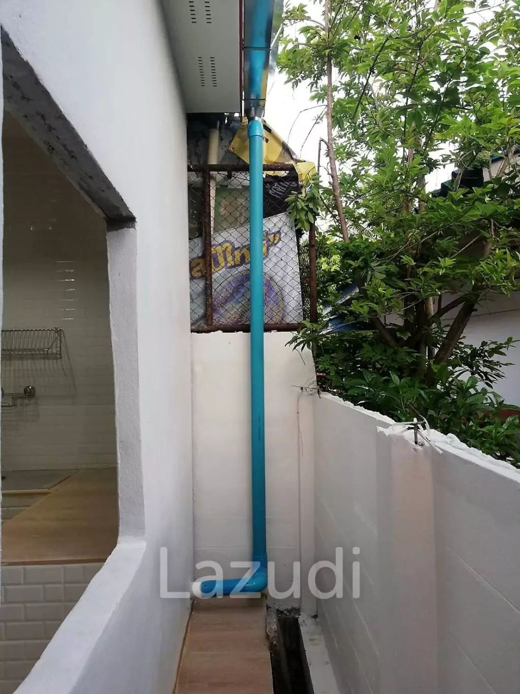 FOR SALE - fully renovated townhouse, only 1.45 m THB