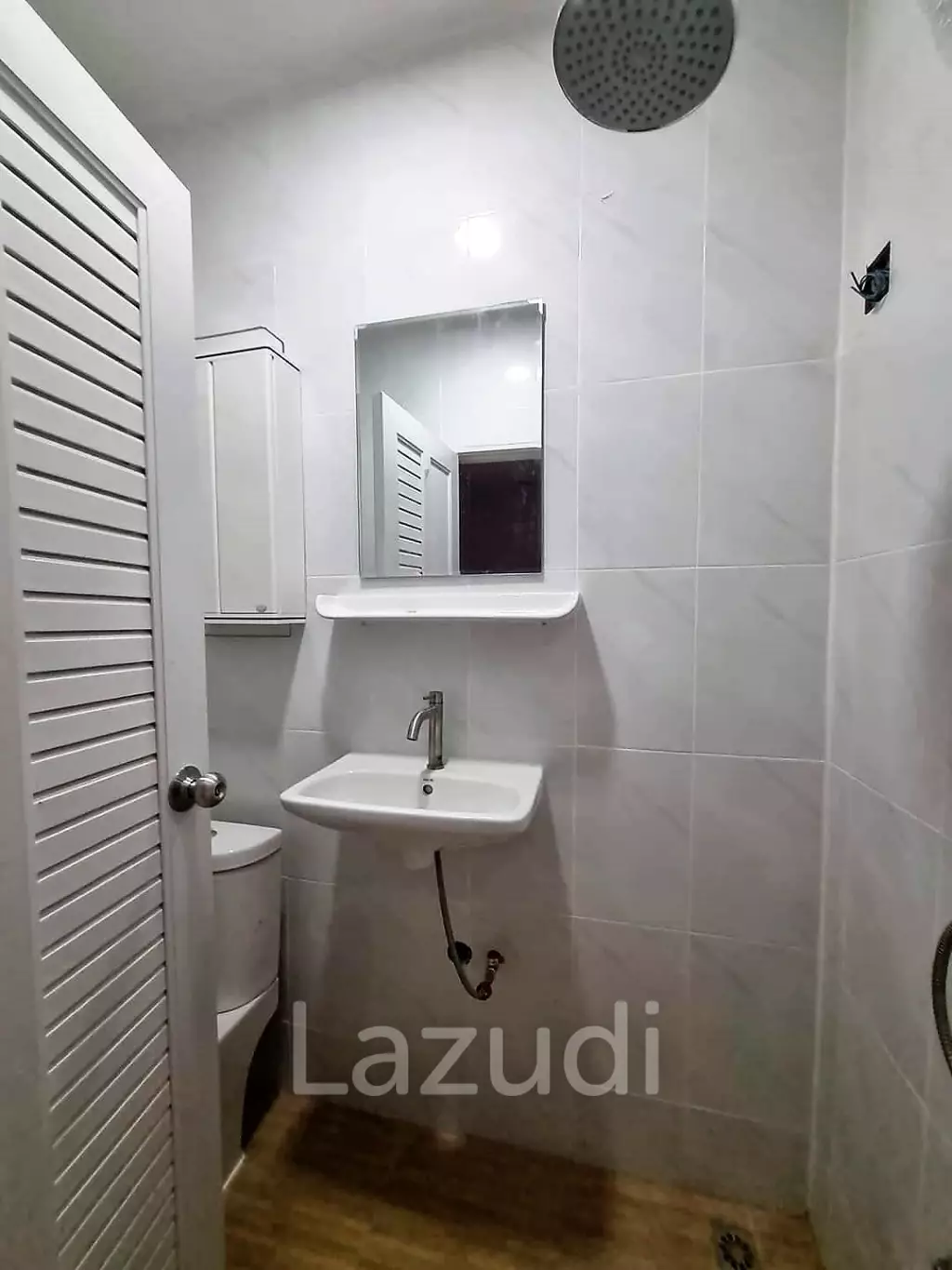 FOR SALE - fully renovated townhouse, only 1.45 m THB
