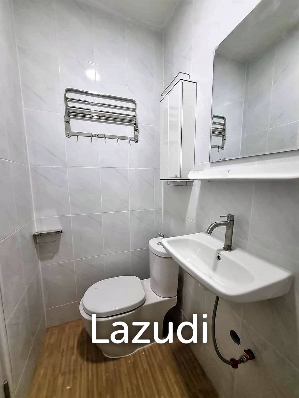 FOR SALE - fully renovated townhouse, only 1.45 m THB