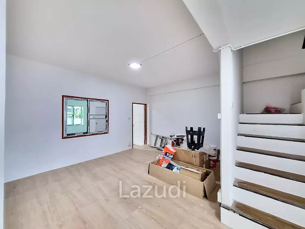FOR SALE - fully renovated townhouse, only 1.45 m THB