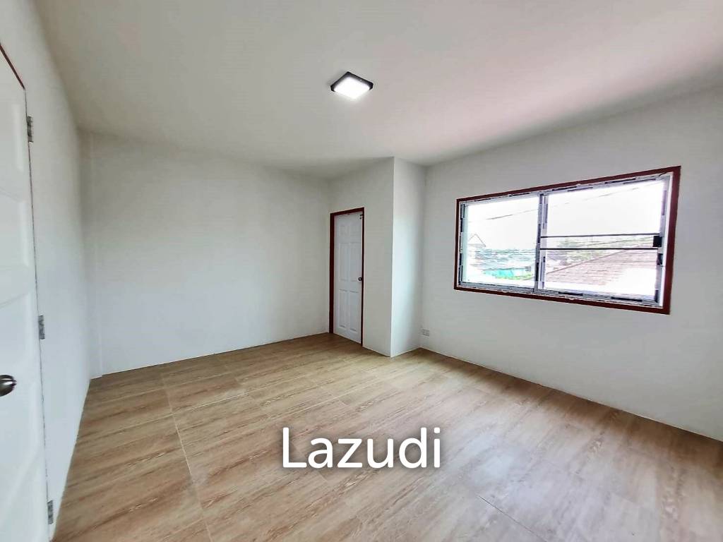 FOR SALE - fully renovated townhouse, only 1.45 m THB
