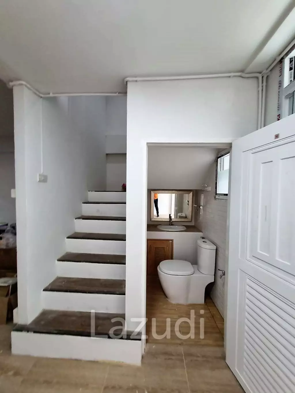 FOR SALE - fully renovated townhouse, only 1.45 m THB