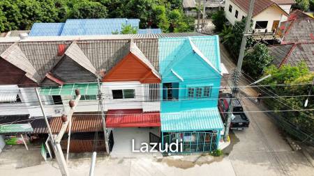 FOR SALE - fully renovated townhouse, only 1.45 m THB