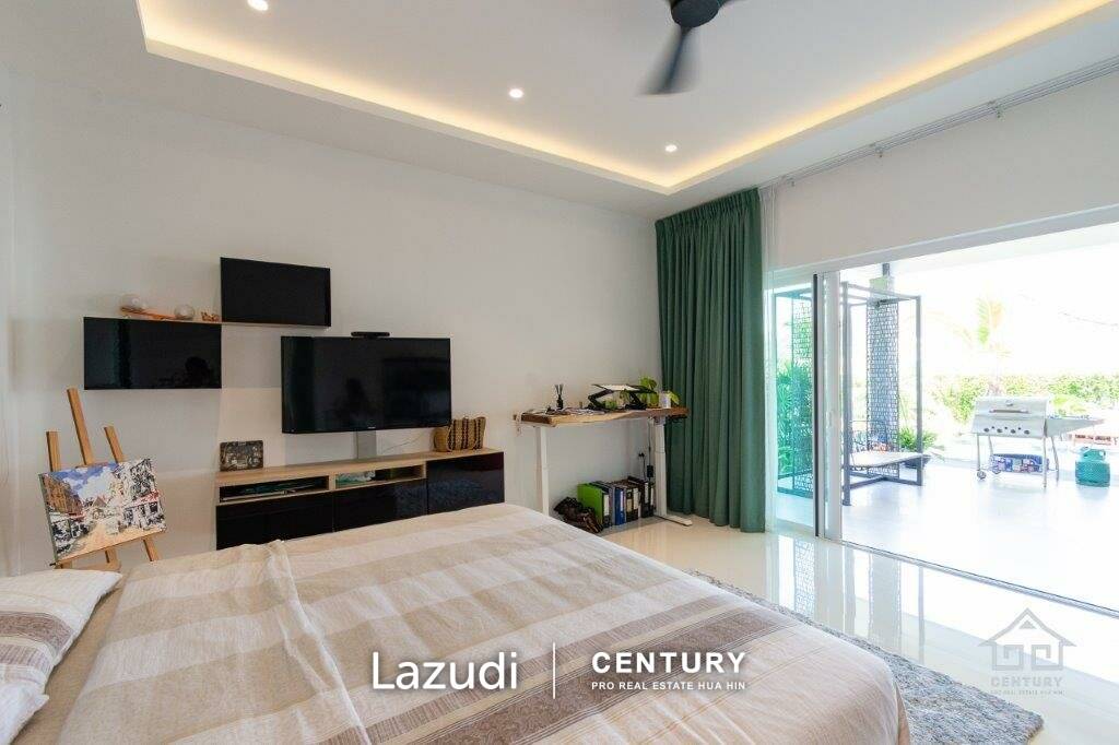 ARIA : Luxurious 5 Bed Pool Villa