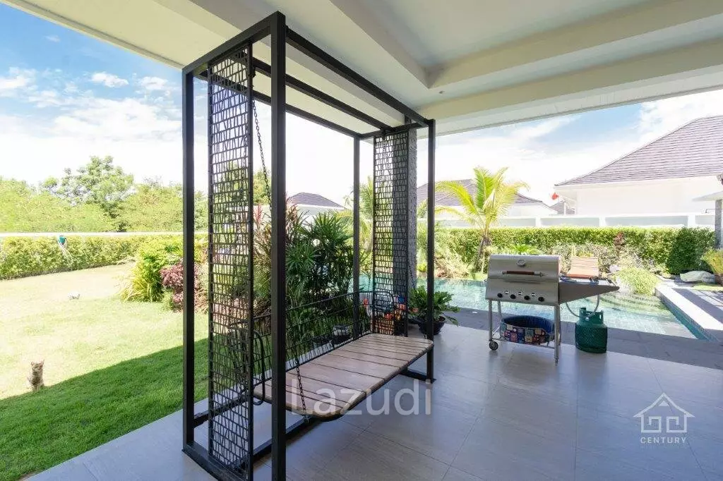 ARIA : Luxurious 5 Bed Pool Villa