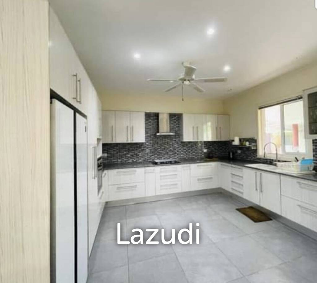 1,248 Sqm 3 Bed 3 Bath Villa For Sale