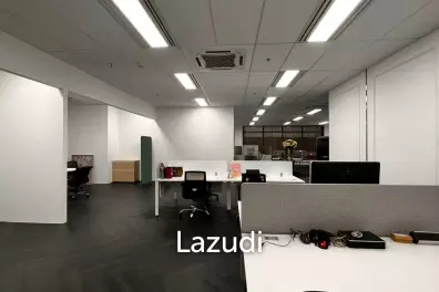 Brand new fitted office build to suit on Sathorn Road