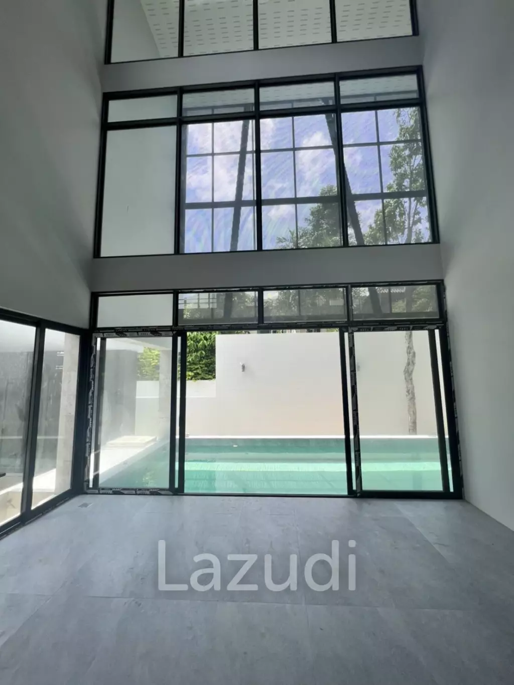 5 Bed 6 Bath House For Sale