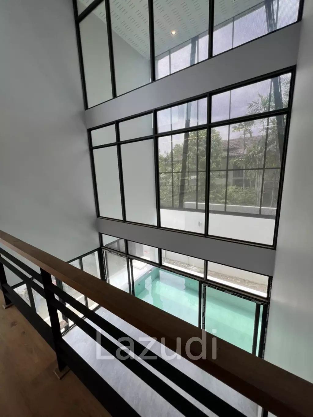 5 Bed 6 Bath House For Sale