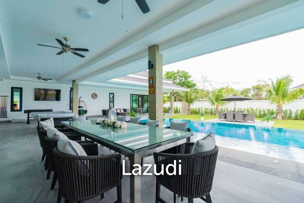 1,936 Sqm 4 Bed 4 Bath Villa For Sale