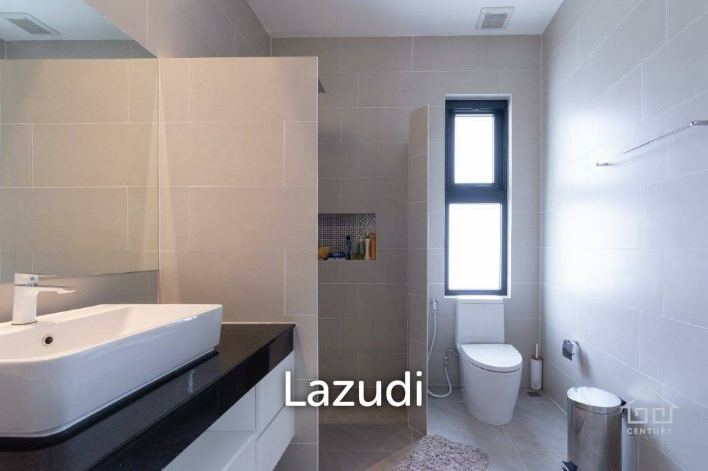 1,936 Sqm 4 Bed 4 Bath Villa For Sale