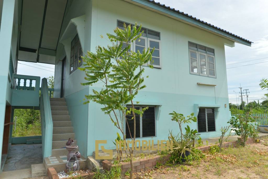 199 Sqm 3 Bed 3 Bath Detached House  for Sale