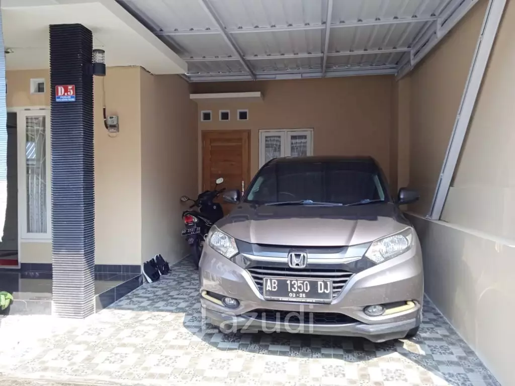 Rumah Dijual di Yogyakarta Dekat UMY, Lapangan Kasihan, Tugu Lilin, Puncak Bibis, Desa Wisata Gerabah Kasongan