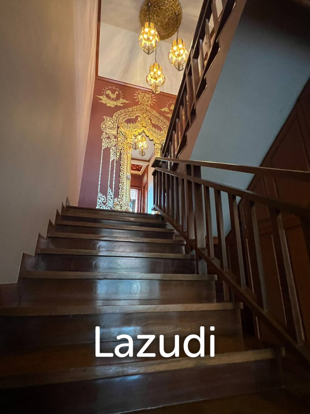 5 Bed 6 Bath House with Swimming Pool