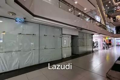 Retail For Rent At Time Square