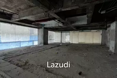 Retail For Rent At Time Square