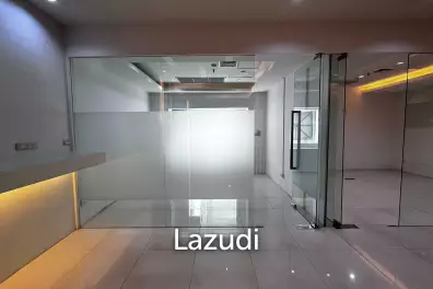 Retail For Rent At Time Square