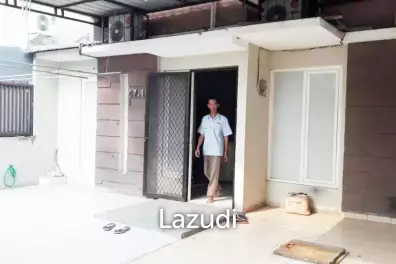 Rumah Dijual di Sidoarjo Dekat Lippo Plaza Sidoarjo, RSUD Sidoarjo, Alun-alun Sidoarjo, Stasiun Sidoarjo