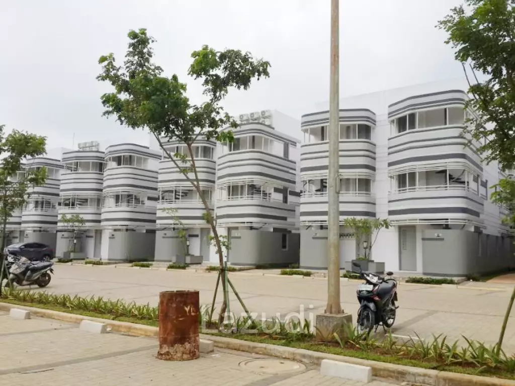 Dijual Rumah Kost Eksklusif 6 Kamar di BSD City Dekat AEON Mall BSD dan Universitas Prasetiya Mulya BSD City
