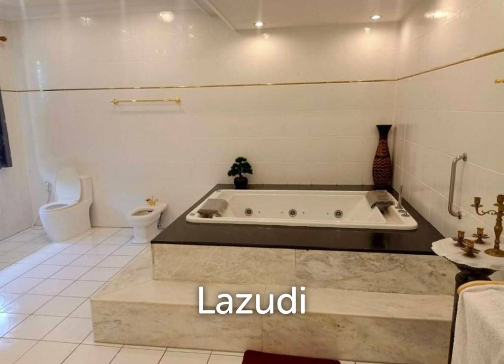 3 Bed 250 SQ.M Single House with Swimming Pool