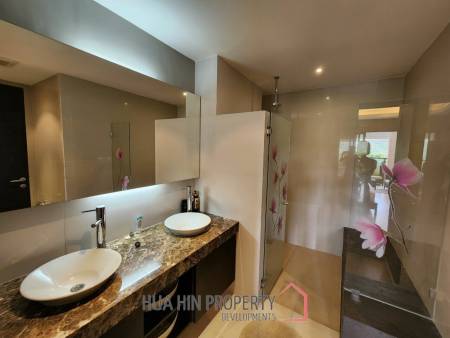 Luxury 2 Bed Condo at Black Mountain Golf Course
