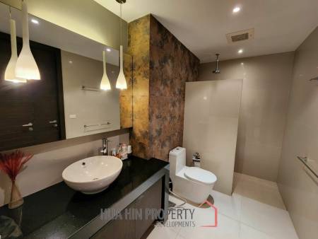 Luxury 2 Bed Condo at Black Mountain Golf Course