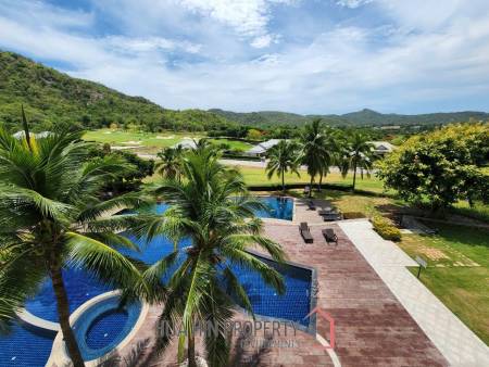 Luxury 2 Bed Condo at Black Mountain Golf Course