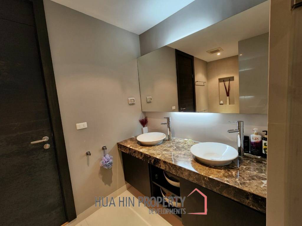 Luxury 2 Bed Condo at Black Mountain Golf Course