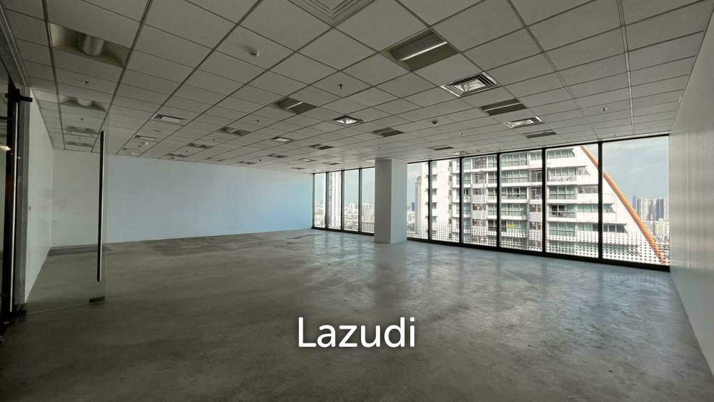 Prime Office Space in AIA Sathorn Tower in Bangkok