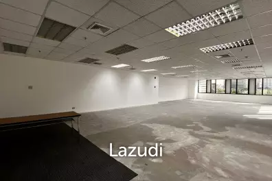 Office For Rent At Harindhorn Building