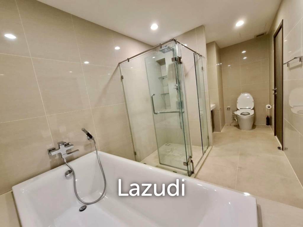 1 Bed 1 Bath 53 SQ.M IDEO Mobi Sukhumvit 66