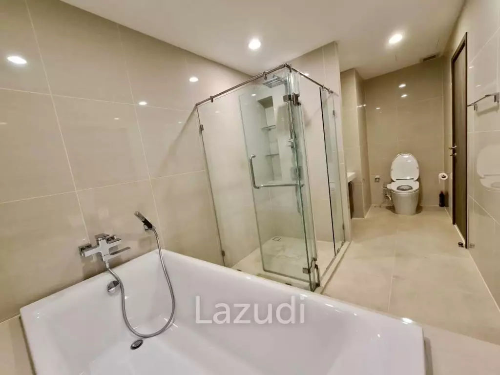 1 Bed 1 Bath 53 SQ.M IDEO Mobi Sukhumvit 66