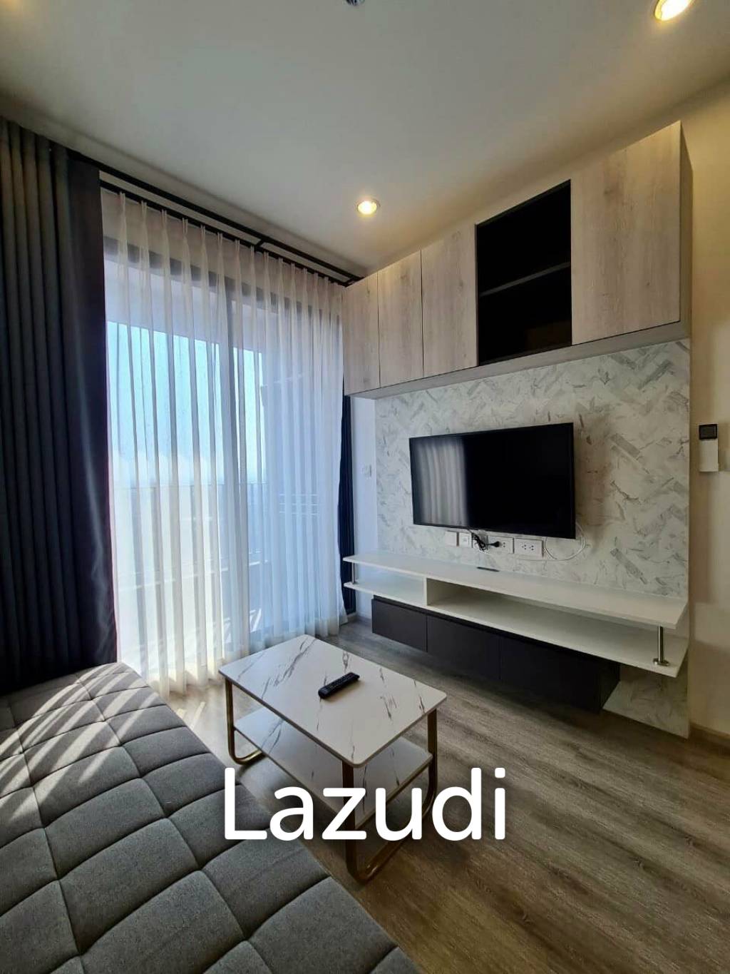 1 Bed 1 Bath 53 SQ.M IDEO Mobi Sukhumvit 66
