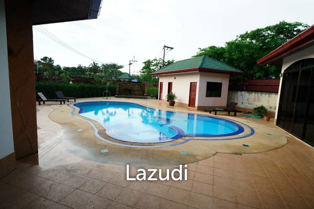 3 Bedroom Pool Villa in Soi Siam Country Club