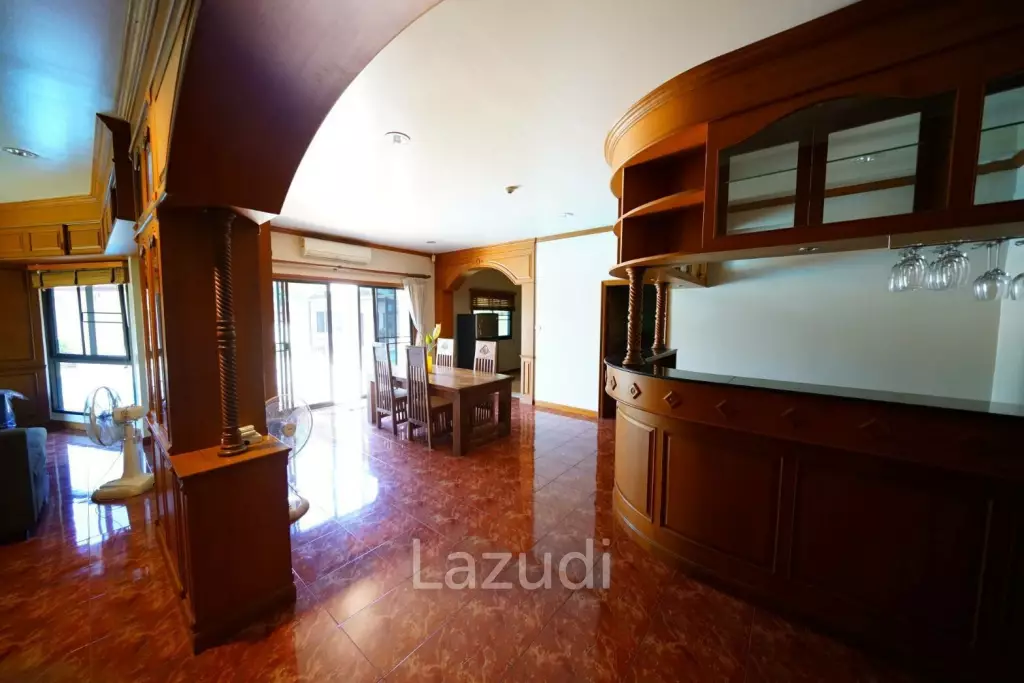 3 Bedroom Pool Villa in Soi Siam Country Club