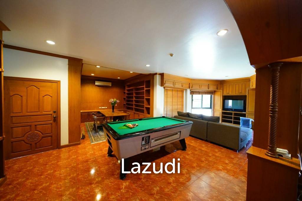 3 Bedroom Pool Villa in Soi Siam Country Club