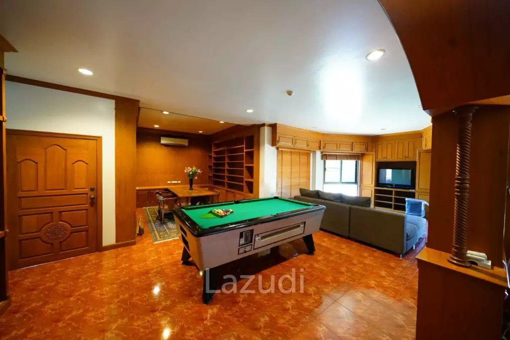 3 Bedroom Pool Villa in Soi Siam Country Club