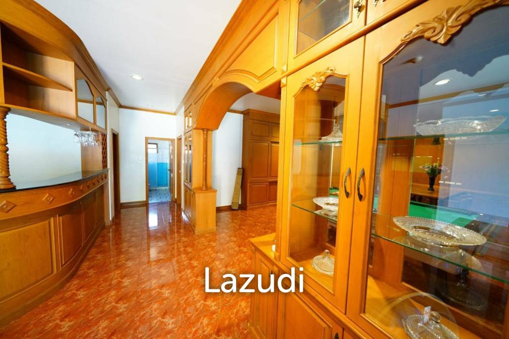 3 Bedroom Pool Villa in Soi Siam Country Club