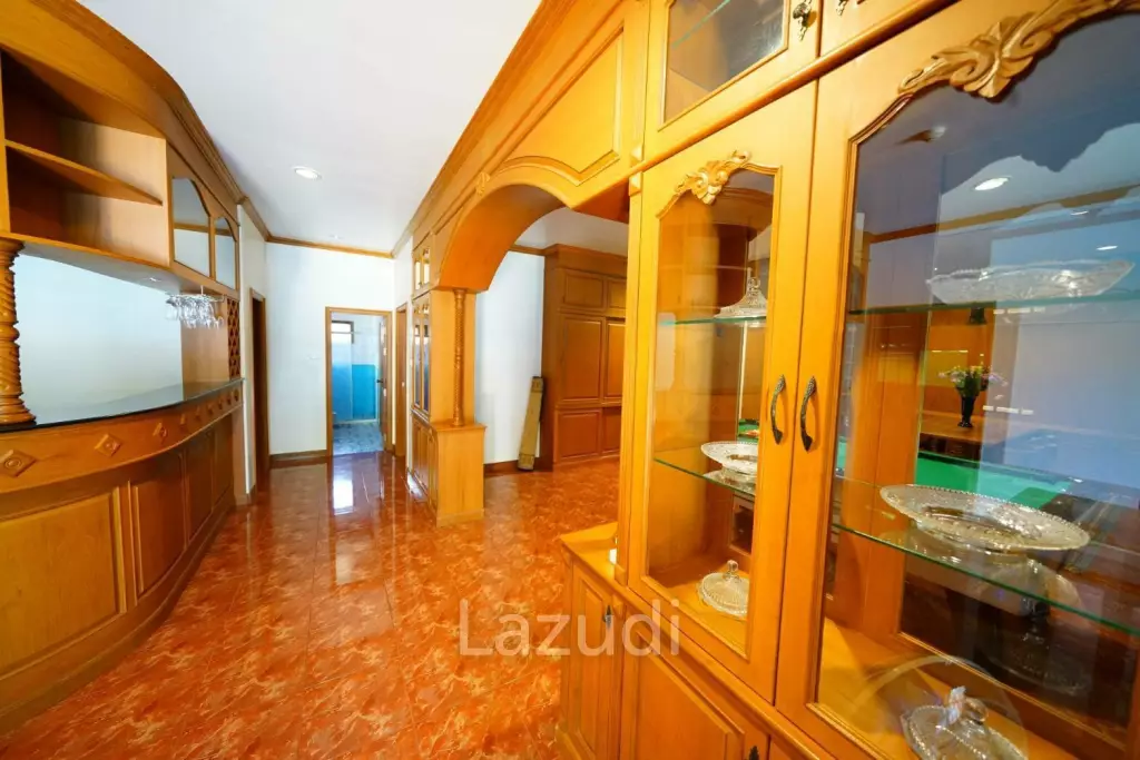 3 Bedroom Pool Villa in Soi Siam Country Club
