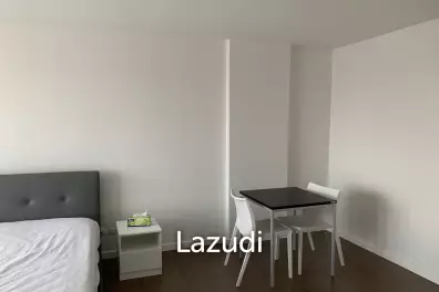 BAAN KUN KOEY : Studio room condo with Pool View