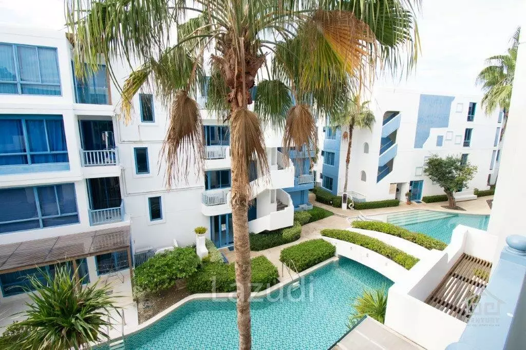 SANTORA :  Well presented 2 bed condo with pool view