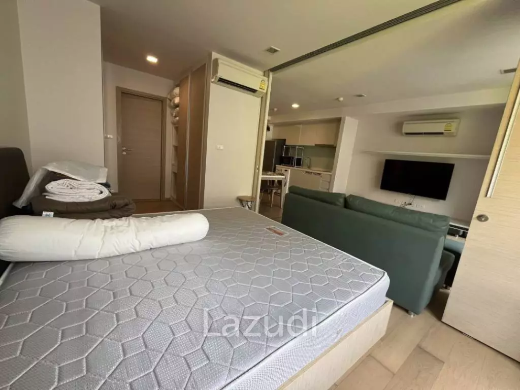 1 Bed 1 Bath 45 sqm Condo For Rent and Sale
