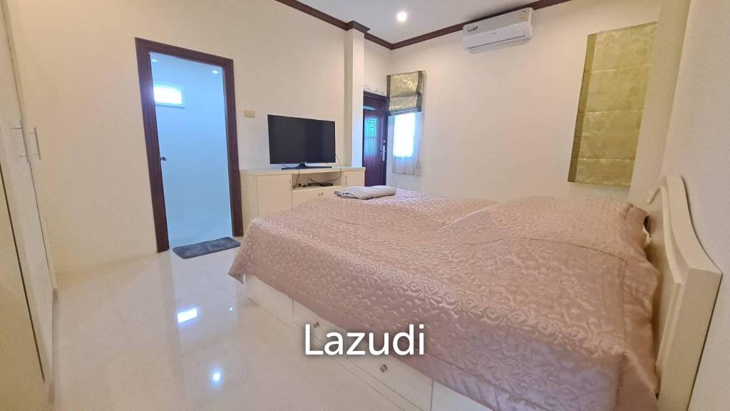 2 Storeys House with Swimming Pool