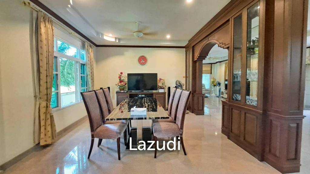 2 Storeys House with Swimming Pool