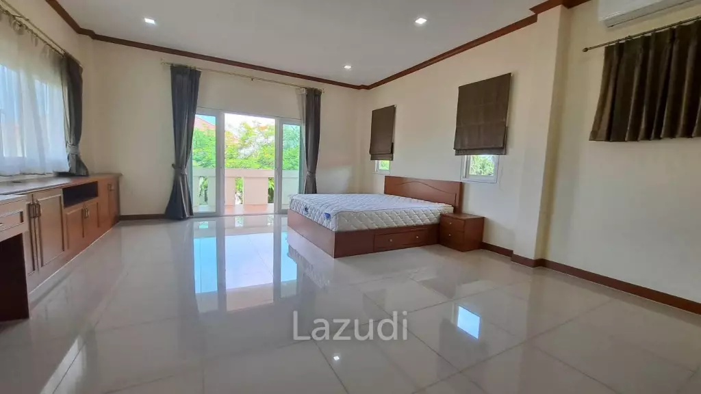 2 Storeys House with Swimming Pool