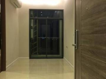 2 bedroom condo for sale at Mayfair Place Sukhumvit 50