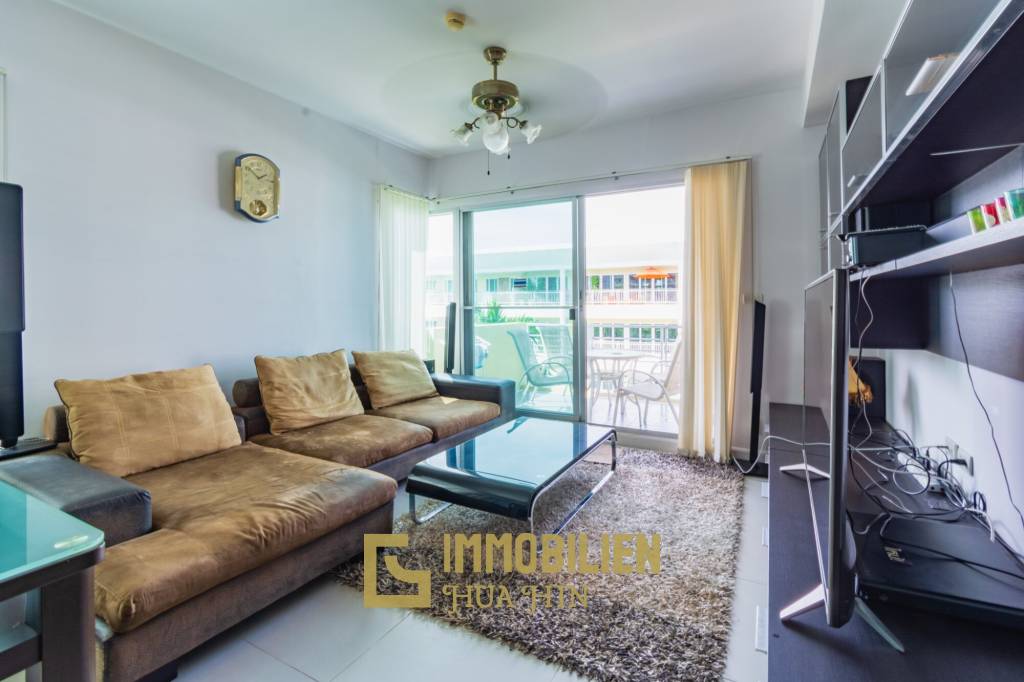 Baan Sanpluem: 2 Bedroom Beachside Condo