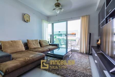 Baan Sanpluem: 2 Bedroom Beachside Condo