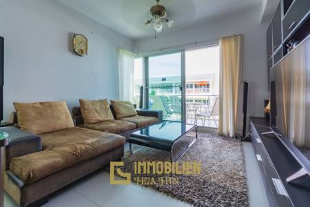 Baan Sanpluem: 2 Bedroom Beachside Condo